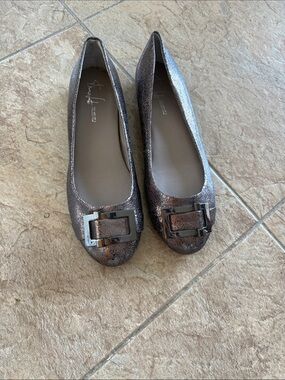 NWOT Franco Sarto Metallic Bronze Buckle Ballet Flats